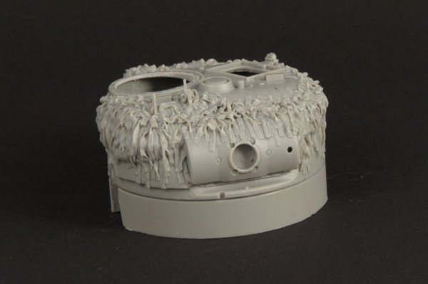 Panzer Art RE35-300 Sherman Firefly turret with hessian net 1/35
