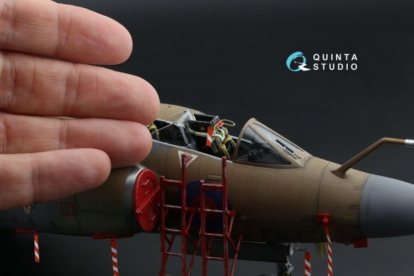 Quinta Studio QP48054 "Remove Before Flight" RAF tags, 29 Pcs 1/48