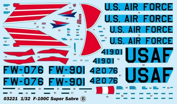 Trumpeter 03221 F-100C Super Sabre 1/32