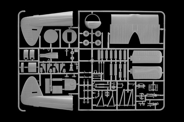 Italeri 1356 AS.51 HORSA Mk.I with BRITISH PARATROOPS (1:72)