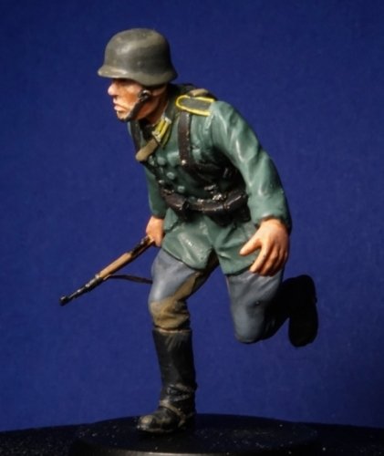 Toro 35F152 Wrzesień 1939 - Biegnący niemiecki kawalerzysta (2) 1/35