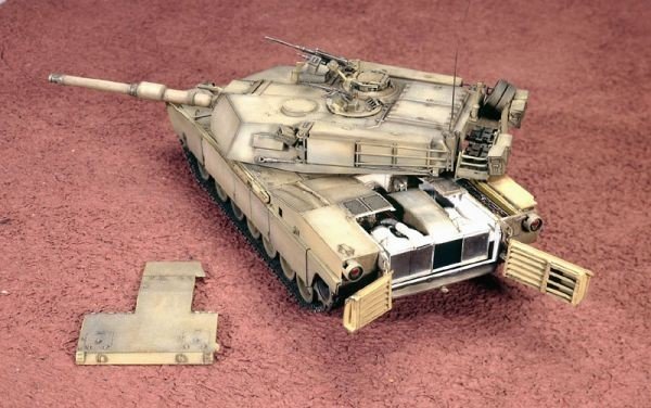 Italeri 6438 M1 A1 Abrams (1:35)
