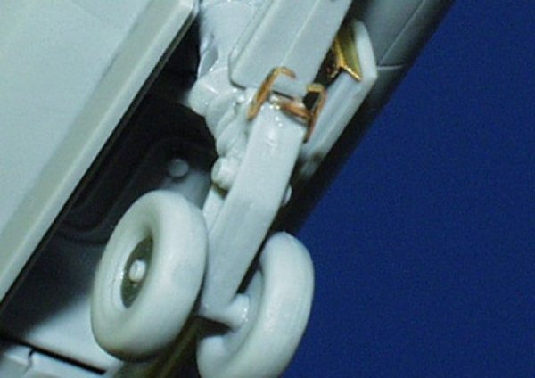 Eduard SS185 A-7E 1/72 ITALERI