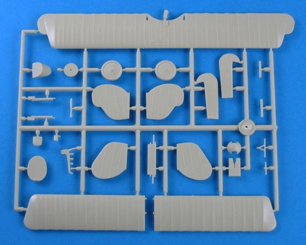 Fly 48004 Roland D VI b (1:48)