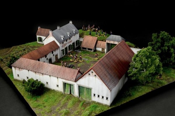 Italeri 6197 La Haye Sainte Waterloo 1815 - BATTLESET 1/72