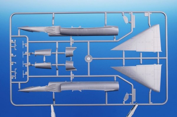 Special Hobby 72476  Mirage IIIC ‘Armée de l'Air’ 1/72