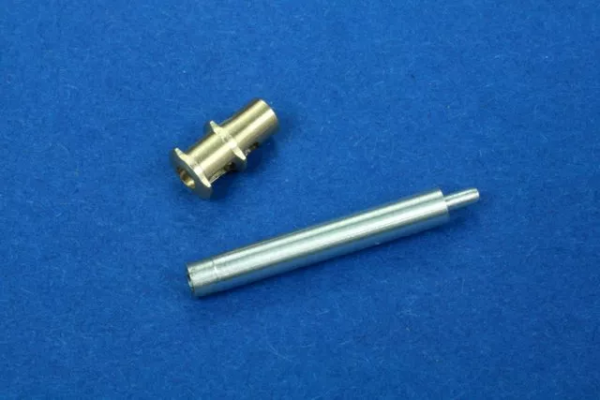 RB Model 72B49 152,4mm L/27 D-1 howitzer model 1943 1/72
