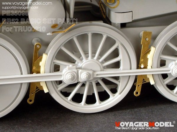 Voyager Model PE35098 BR52 part 1 1/35