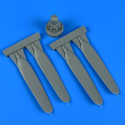 Quickboost QB32240 P-47 Thunderbolt propeller Hamilton Standart Hasegawa 1/32
