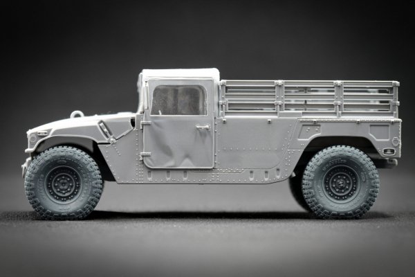 ScaleX WM 35001S HMMWV MT/R 24-bolt Sagged wheel set (Academy, ICM) 1/35