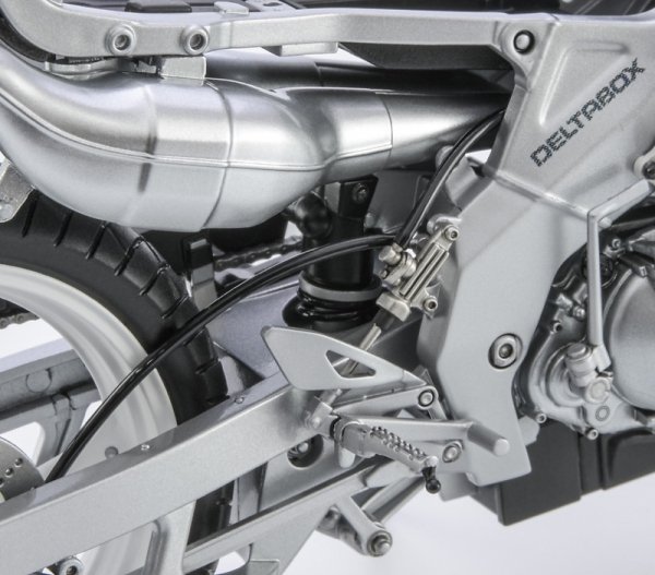 Hasegawa 21517-BK17 Yamaha TZR250 (3MA) (1989) 1/12