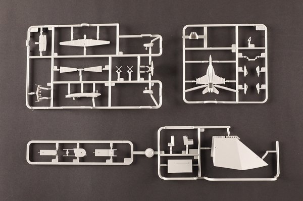 Trumpeter 05638 USS Gerald R.Ford CVN-78 1/350