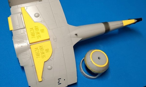 Omask 748134 Hawker Sea Fury Wheel Bay Plugs (for Trumpeter) - EVA foam plugs for wheel bays 1/48 