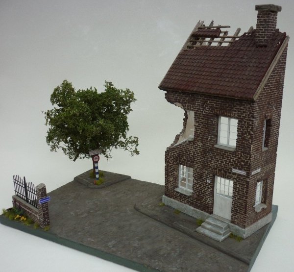 RT-Diorama 35164 Diorama-Base: &quot;Dutch Village Street&quot; 1/35