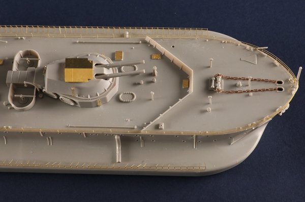 Hobby Boss 86518 HMS Lord Clive 1/350