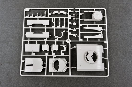 Trumpeter 01028 Russian BM-21 Grad Multiple Rocket Launcher 1/35