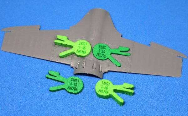 Omask 77257 I-16 wheel bay plugs (for Zvezda) EVA foam masks 1/72