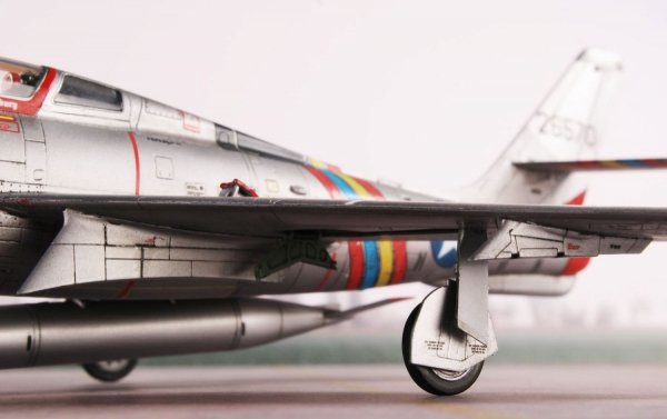 Special Hobby 72395 F-84F Thunderstreak 'US Swept-Wing Thunder' 1/72