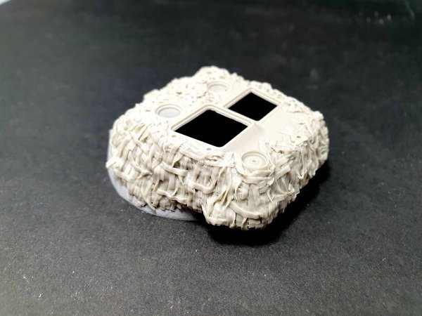 Panzer Art RE35-220 Staghound AC turret with “Hessian net” 1/35