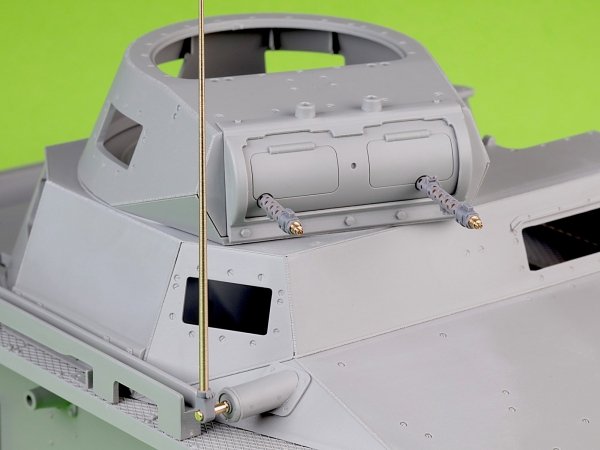 Master GM-16-009 PzKpfw I - lufy km-ów MG-13K oraz antena (do modelu Takom) 1/16