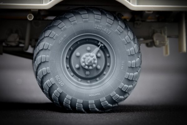 ScaleX WM 35005 GAZ-66 Ordinary wheel set (for Trumpeter) 1/35