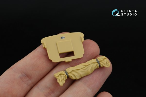 Quinta Studio QD+35145 Schwimmwagen Type 166 3D-Printed &amp; coloured Interior on decal paper (Tamiya) (with 3D-printed resin parts) 1/35