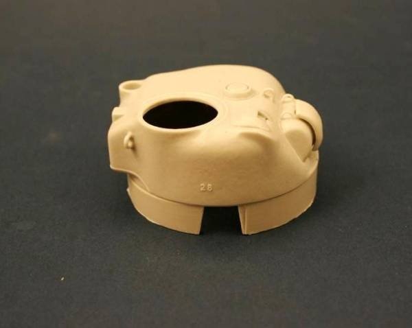 Panzer Art RE35-120 M4 “Low Bustle” initial turret (LIMA) 1/35