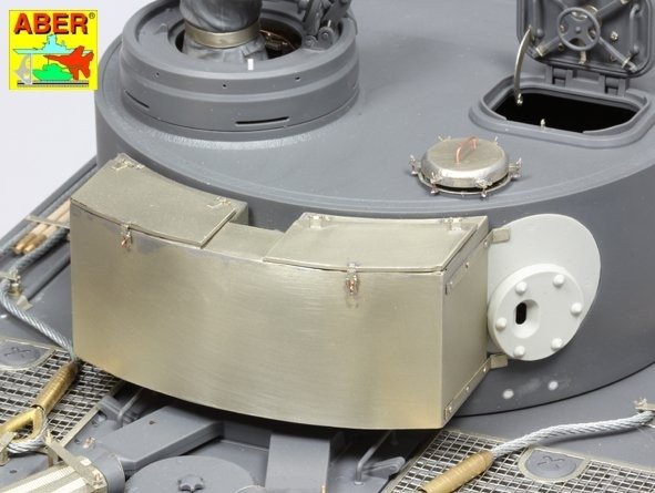 Aber 16140 Tiger I,E Tunezyjski z 501 Abt.- Turret pod / Zasobnik wieżowy 1/16