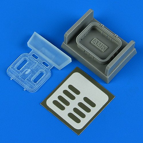 Quickboost QB49081 Mi-8MT/Mi-17 Open service/emergency hatch AMK 1/48