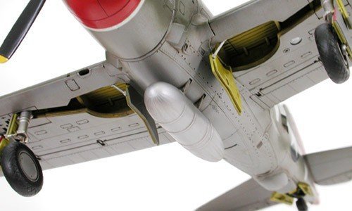 Tamiya 60769 Republic P-47D Thunderbolt Razorback 1/72