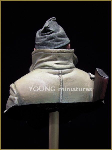 Young Miniatures YM1832 British LRDG 1942 North Africa 1/10