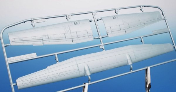 Special Hobby 72489 CASA C-212-300/400 'Long Nosed Casas' 1/72