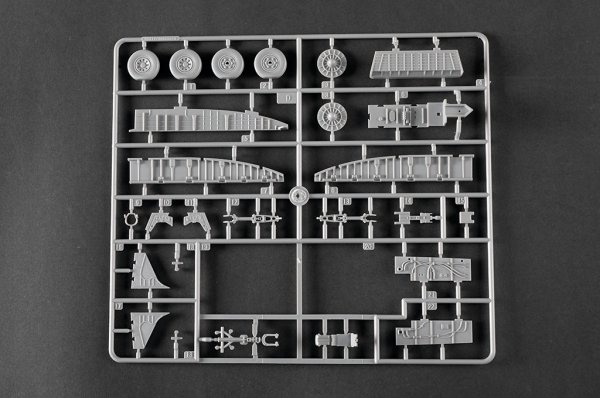 Trumpeter 05864 Chinese J-20S Mighty Dragon 1/48