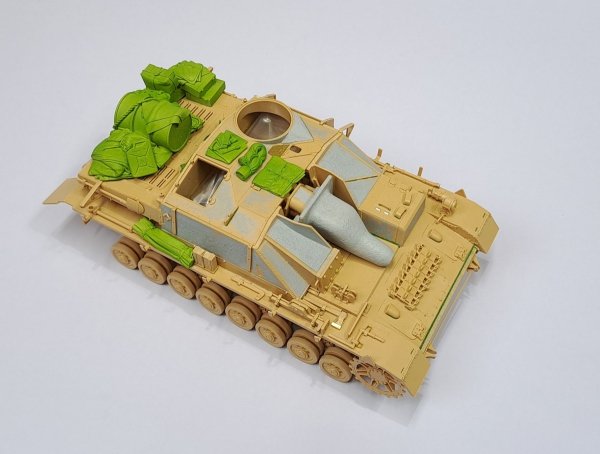 Eureka XXL ER-3574 Stowage Set for Sturmgeschütz IV (RFM) 1/35