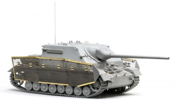 Dragon 6689 Pz.Kpfw.IV L/70(A) (1:35)