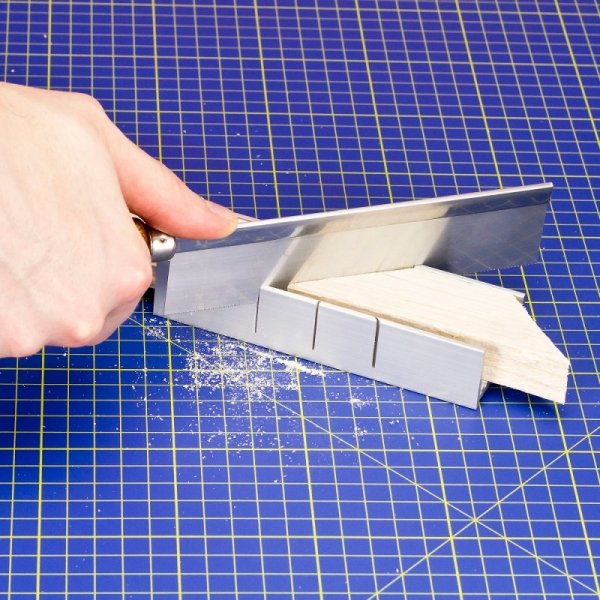 Modelcraft PSA35-260 Mitre Box (Aluminium) For use with Razor Saws (140mm)