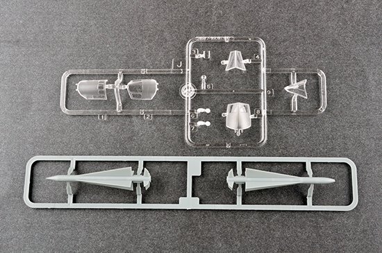 Trumpeter 01688 Tu-128UT Fiddler 1/72
