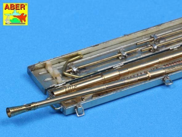Aber 35L-089 Set of 2 German 2cm L/65 gun barrel for Flak 38 with storage box (1:35)	