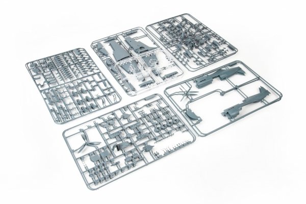 Eduard R0023 P-40E Warhawk 1/48