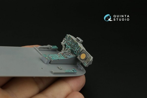 Quinta Studio QD+48357 Ka-27PL Military version 3D-Printed &amp; coloured Interior on decal paper (Hobby Boss) (with 3D-printed resin parts) 1/48