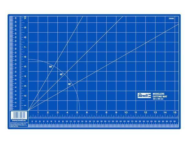 Revell 39057 Large Cutting Mat 45cm x 30,2cm
