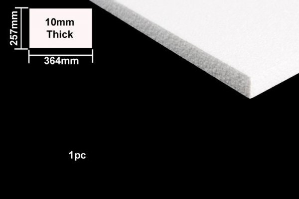 Tamiya 70165 High-Density Styrene Board 10mm B4 (1pc.)