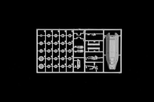 Italeri 7079 Sd.Kfz. 251/10 1/72