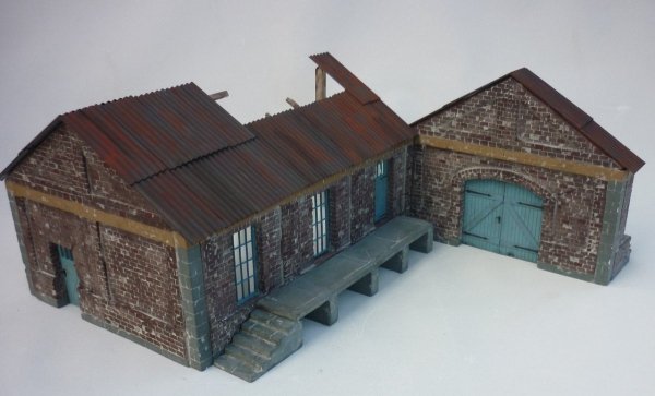 RT-Diorama 35211 Freight Shed (Modular System) 1/35