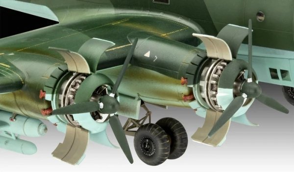 Revell 03777 Focke-Wulf Fw 200 C-5/C-8 Condor 1/72
