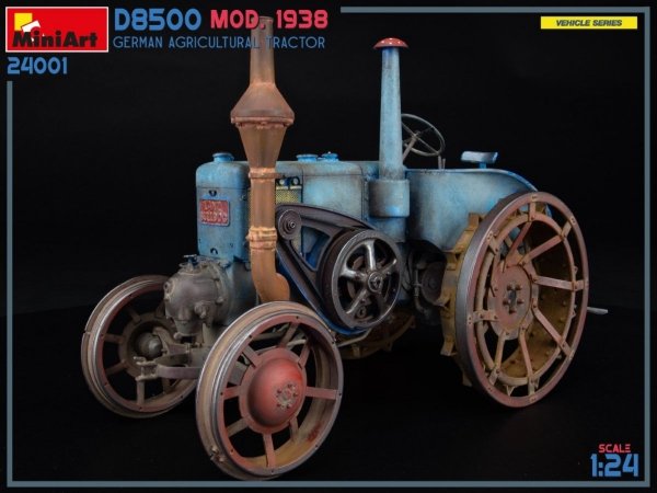 MiniArt 24001 GERMAN AGRICULTURAL TRACTOR D8500 MOD. 1938 1/24