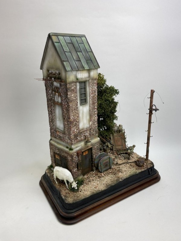 RT-Diorama 35026 Transformer House 1/35