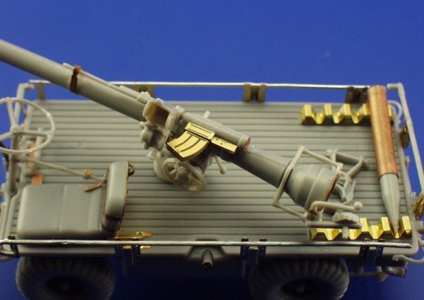 Eduard 35643 M-274 Mule w/106 R. R. 1/35 Dragon