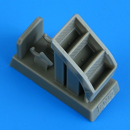 Quickboost QB49059 Mil Mi-8MT/Mi-17 entry stairs AMK 1/48