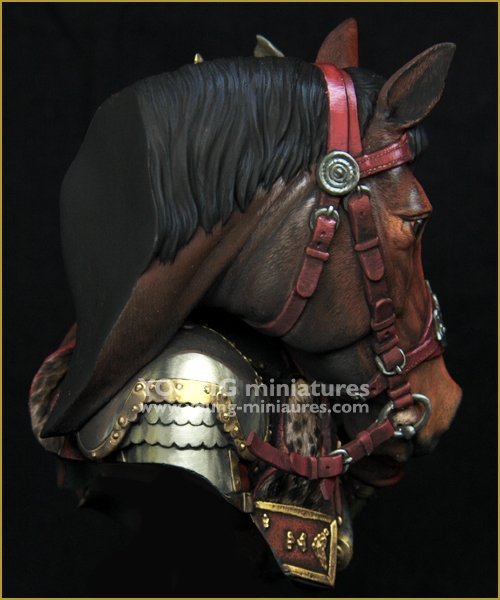 Young Miniatures YH1869 Comradeship Polish Hussars 17th century 1/10
